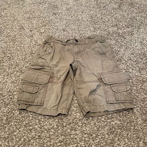 5/$25 Urban Pipeline Cargo Shorts Size 10